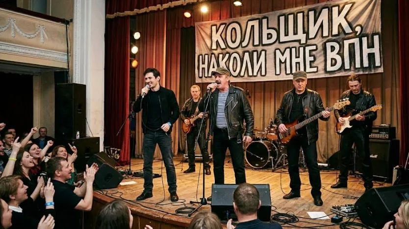 Повестка Павлу Дурову: подозреваемый в России

 #1