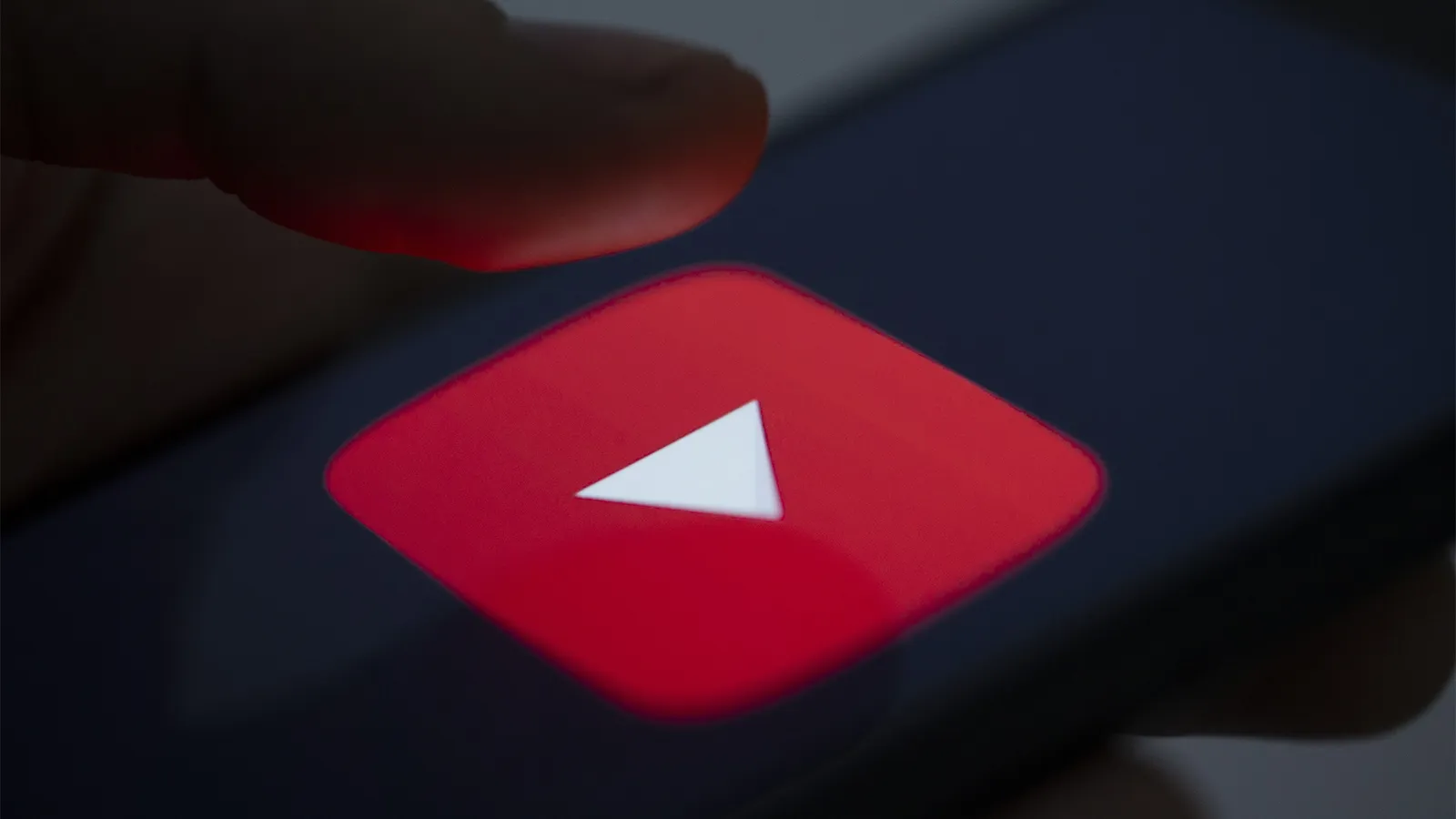 Пользователи сообщили о возобновлении работы YouTube в России без замедления у некоторых провайдеров #1
