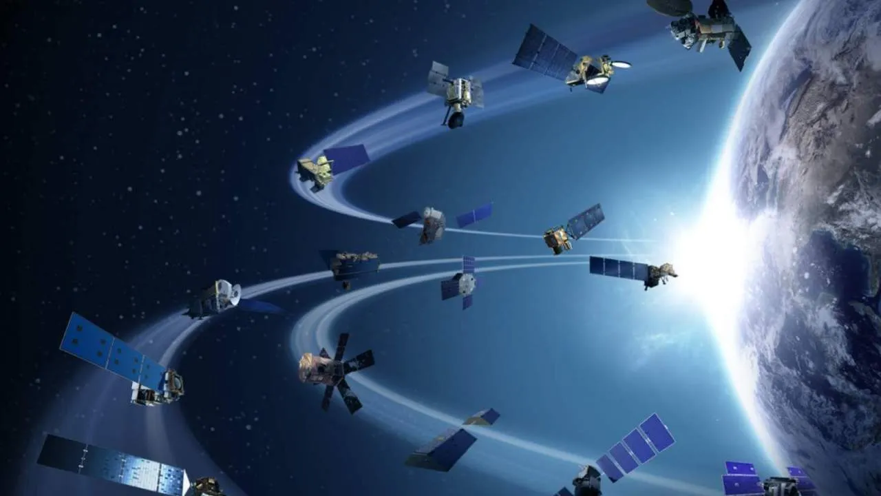Starlink подала заявку в FCC на запуск 30 тыс. новых спутников второго поколения. #3
