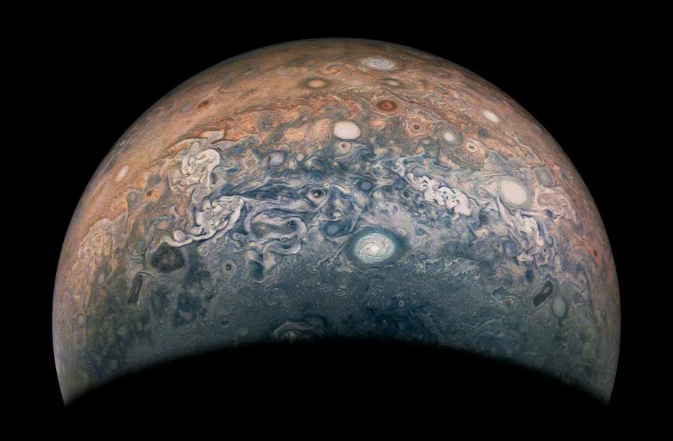 NASA публикует самые чёткие фотографии Юпитера в истории #2