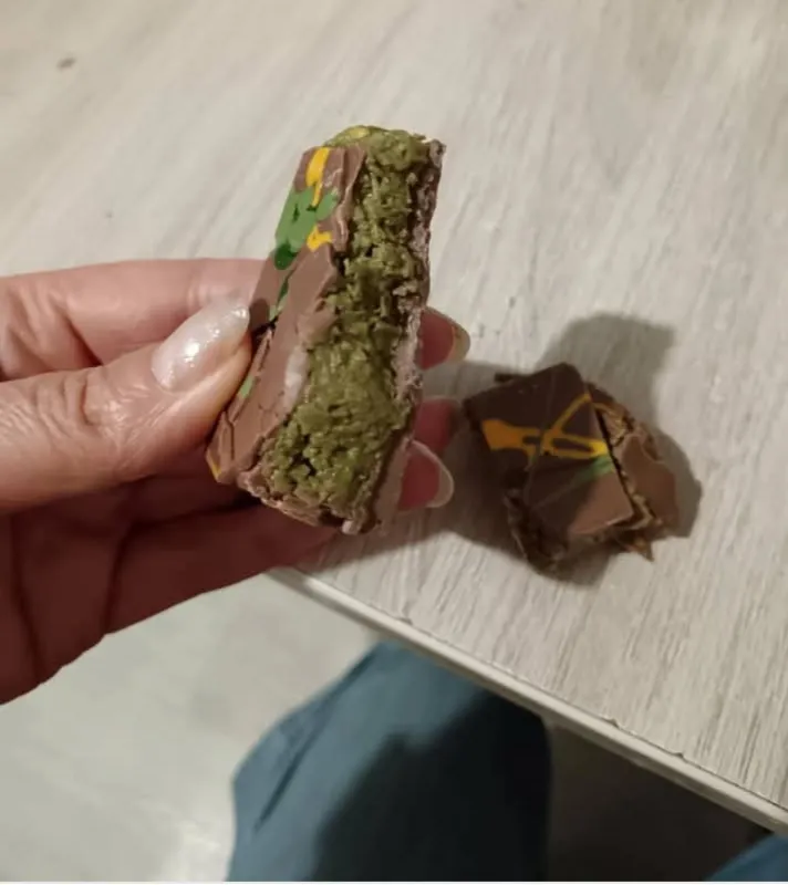 В дубайском 🍫 нашли г..но верблюда #2