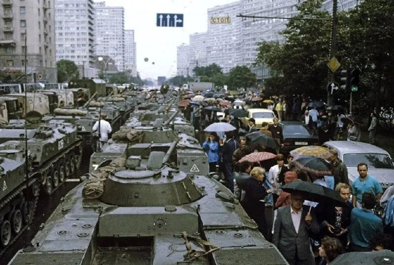Августовский путч 1991 года: попытка переворота в СССР #8