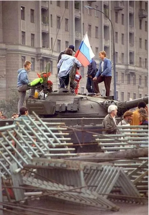 Августовский путч 1991 года: попытка переворота в СССР #9