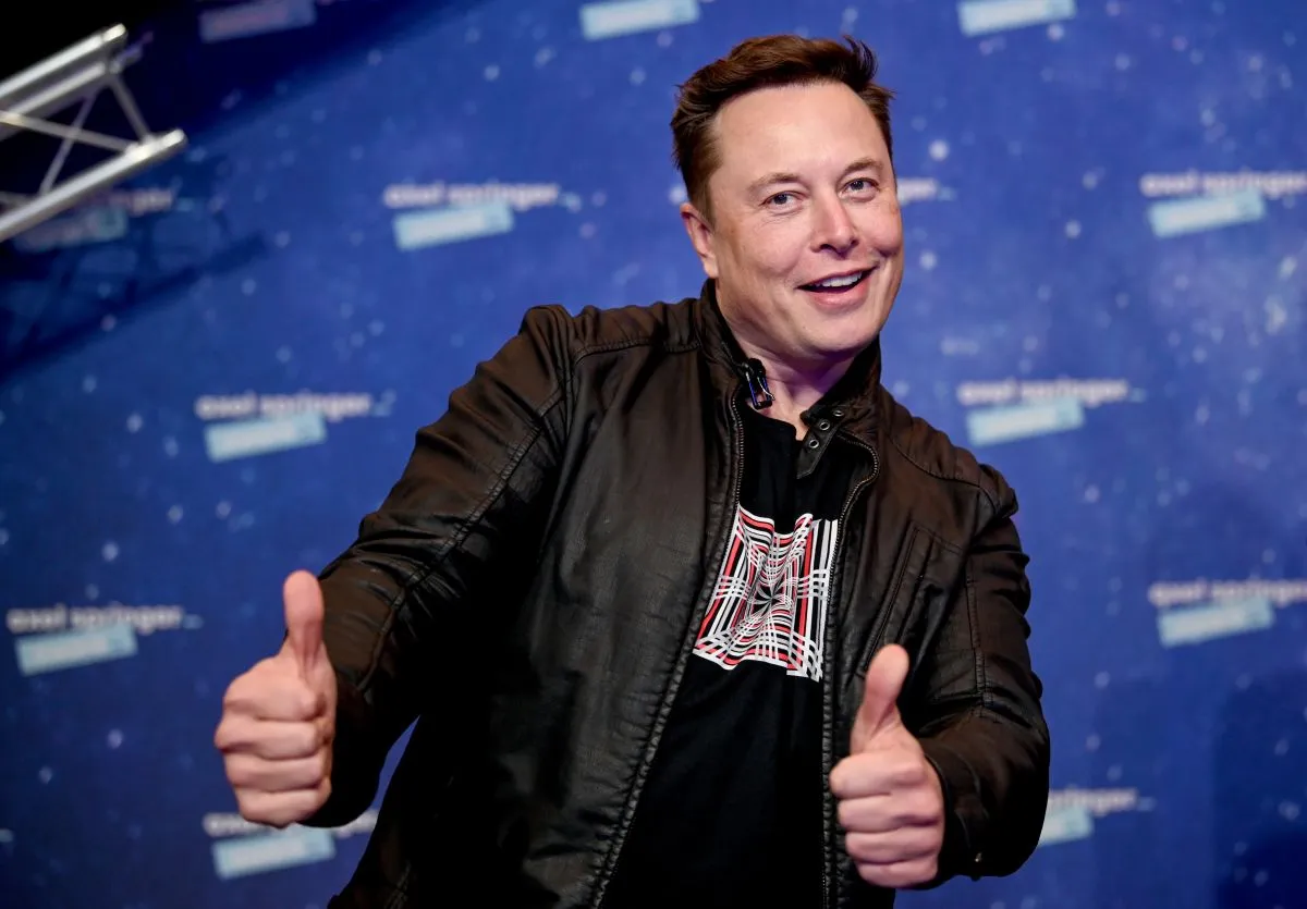 Состояние Илона Маска превысило 400 миллиардов долларов. #2