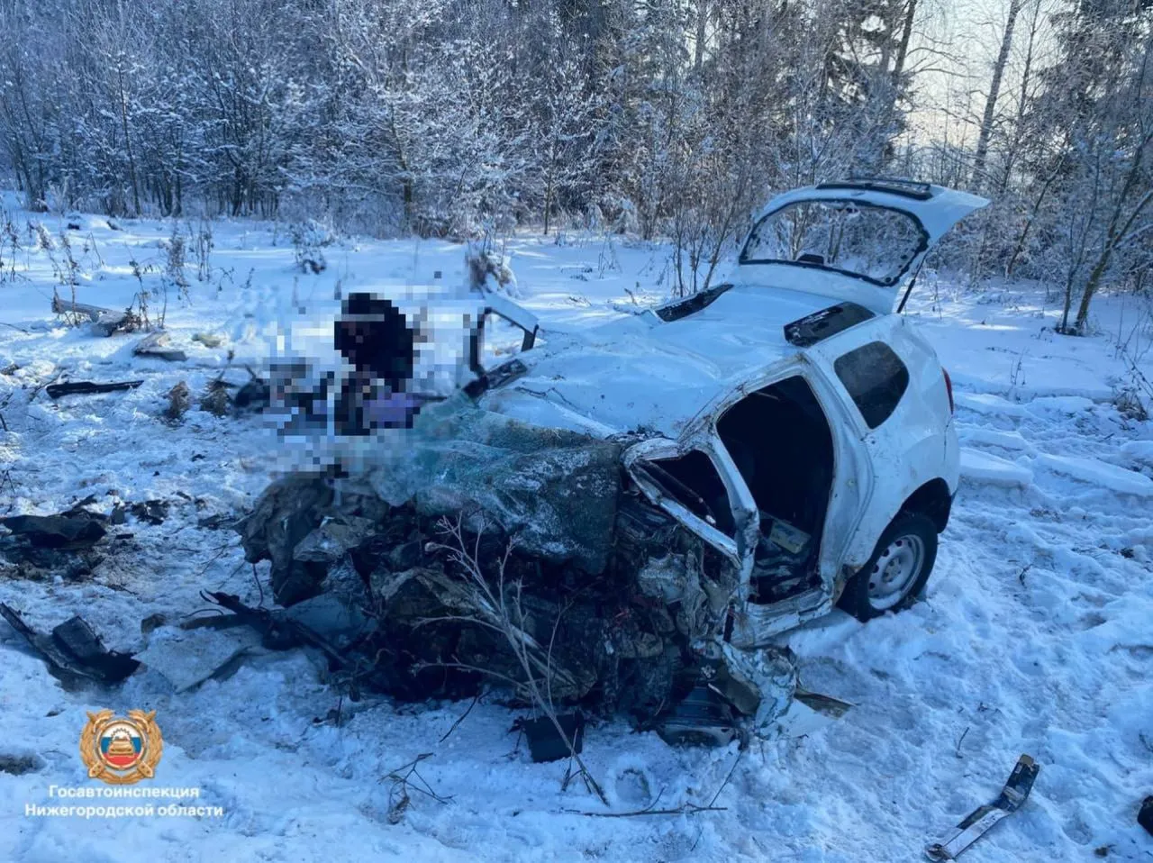 Страшная авария на дороге: три человека погибли в результате безрассудного обгона #4