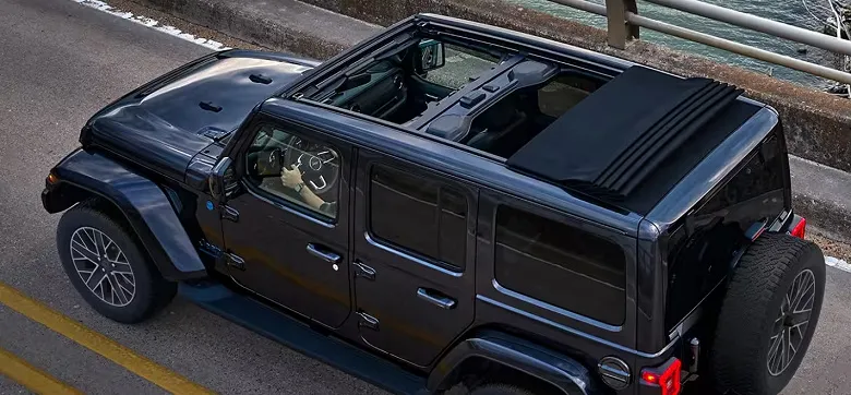 Культовый американский внедорожник вернулся в Россию, но цена кусается. Jeep Wrangler Rubicon продают за 11,5 млн рублей #2