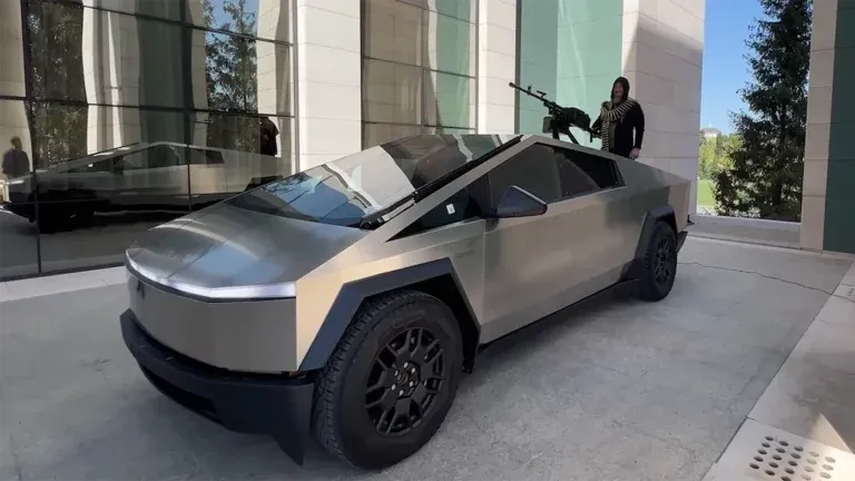 Илон Маск признал, что Tesla не может выпустить Cybertruck с обещанными характеристиками и ценой #3