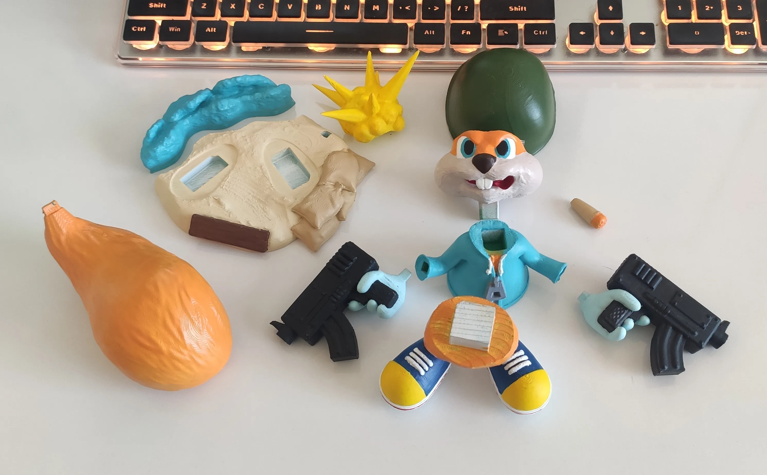 Bee Figures - Conker - Conker’s Bad Fur Day #9