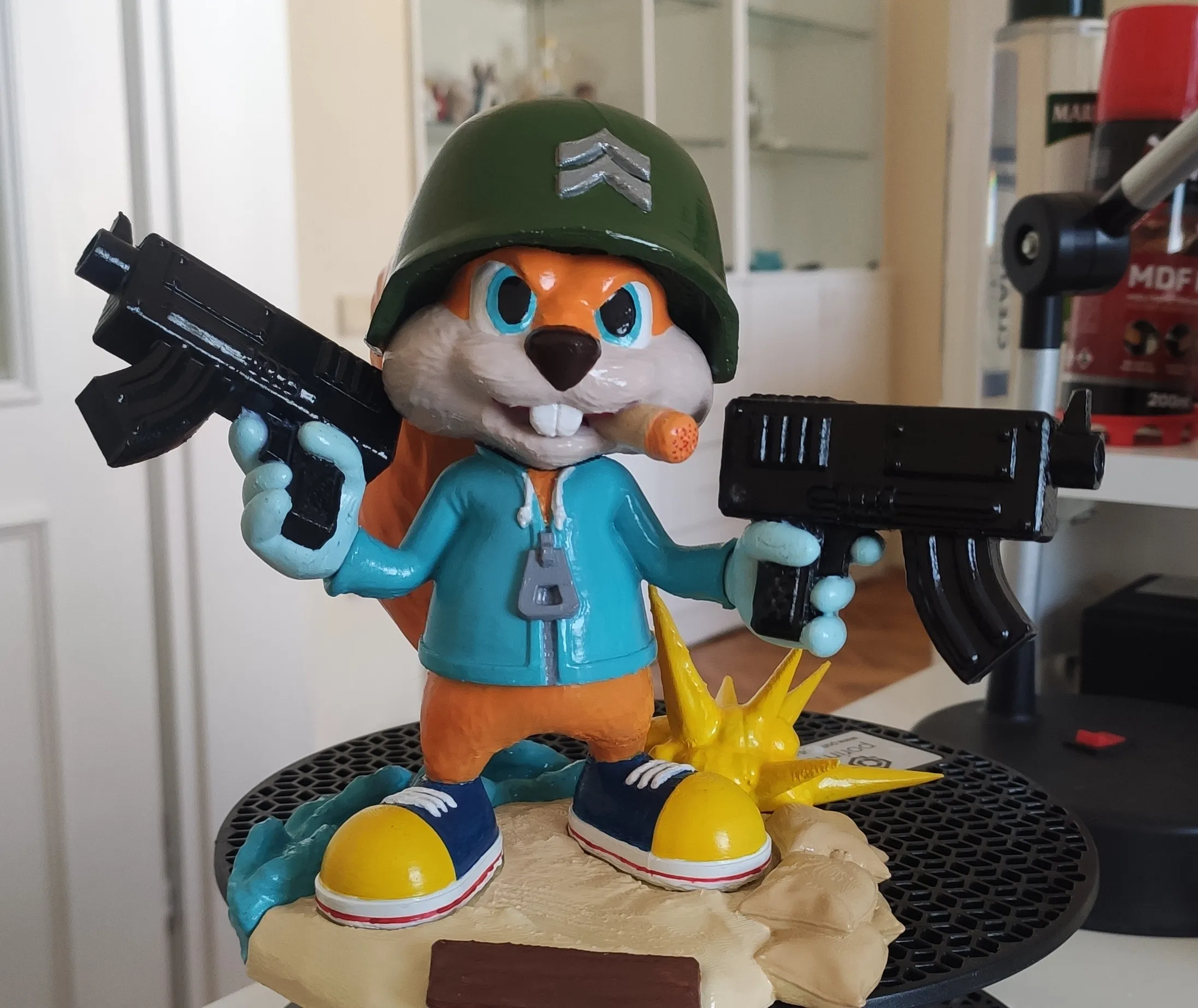 Bee Figures - Conker - Conker’s Bad Fur Day #13