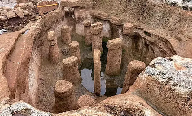 Самое древнее поселение мира выстроили 12 тысяч лет назад из 13-тонных камней. Археологи гадают, кто это мог быть #2