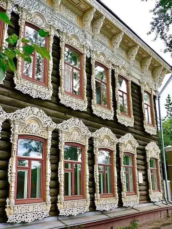 Деревянный дом середины 18 века.Томск, Сибирь, Россия
