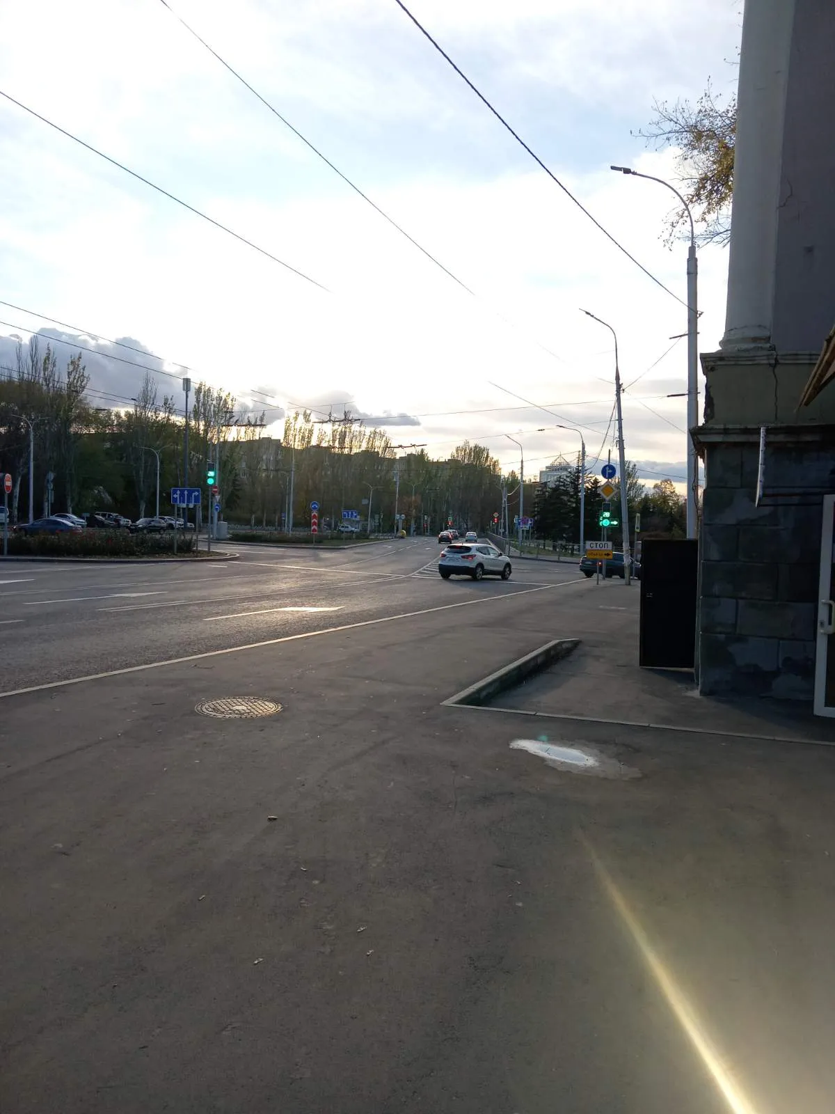 Небо над улицами Донецка 