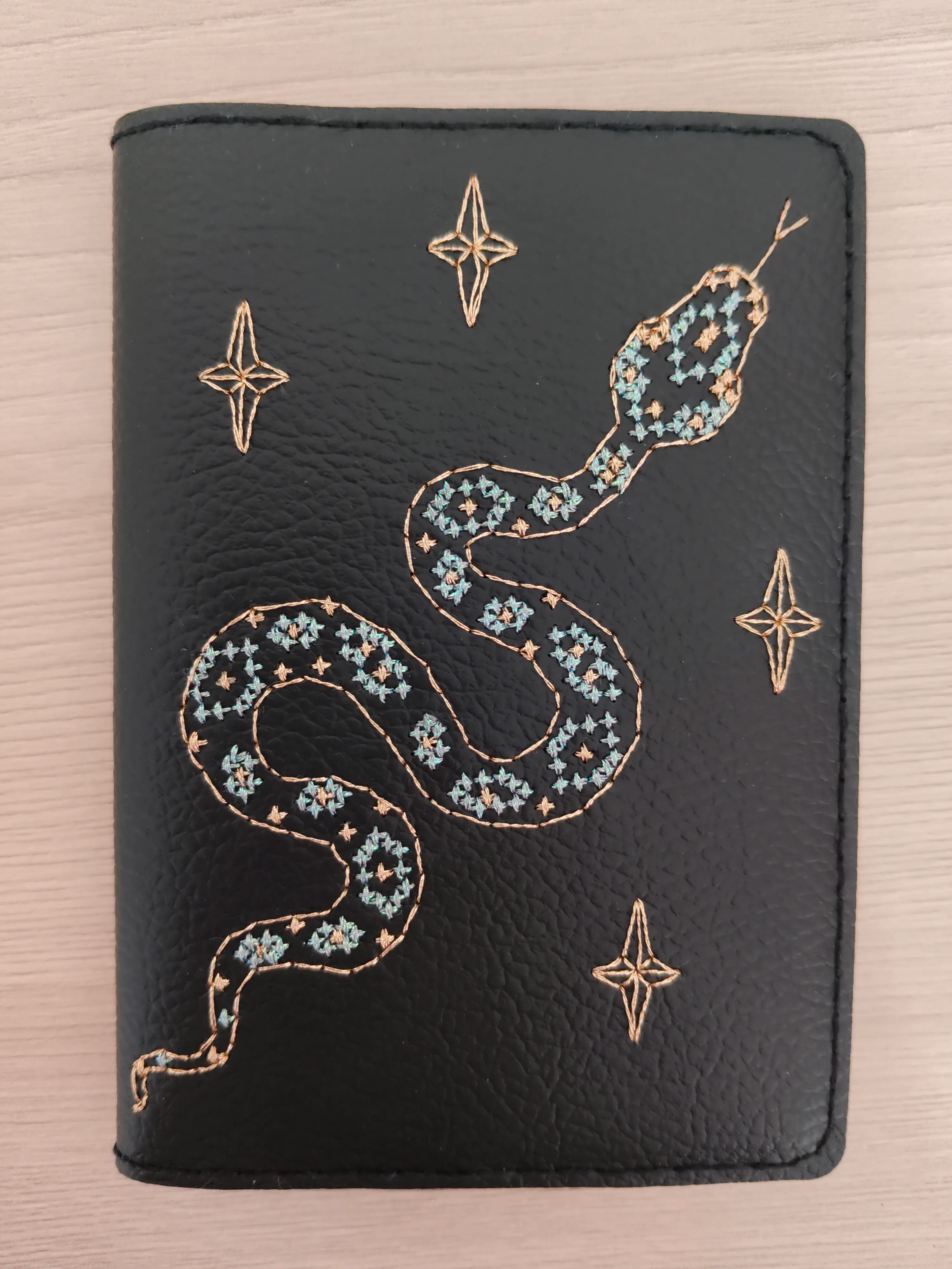 Обложка на паспорт Змея 🐍 #1